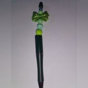 Green Beaded Pen with Bow Top